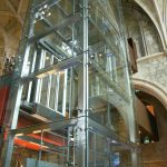 Luxeuze liftschacht in het kruisherenhotel in het centrum van Maastricht