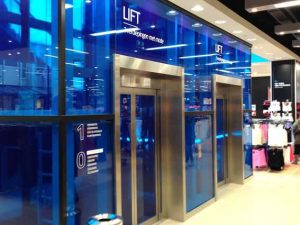 Almere_Primark_vd_Beemd1