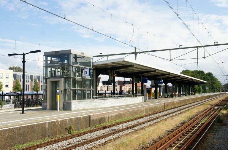 Station Bergen op Zoom - Van den Beemd Stalen Liftschachten B.V.